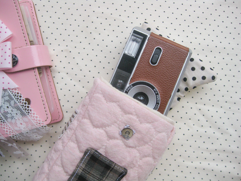 home sweet home camera pouch (simply pink)