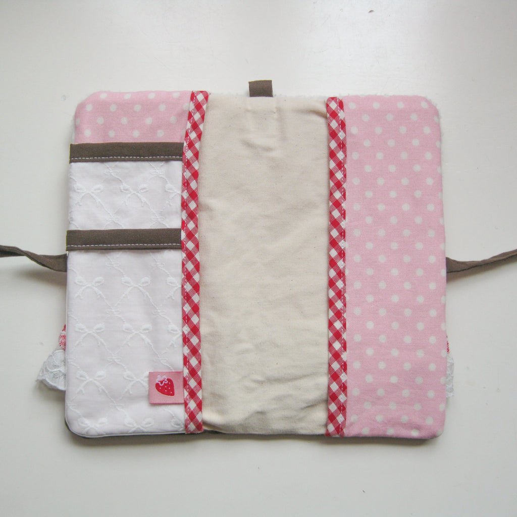 strawberry cake planner cover