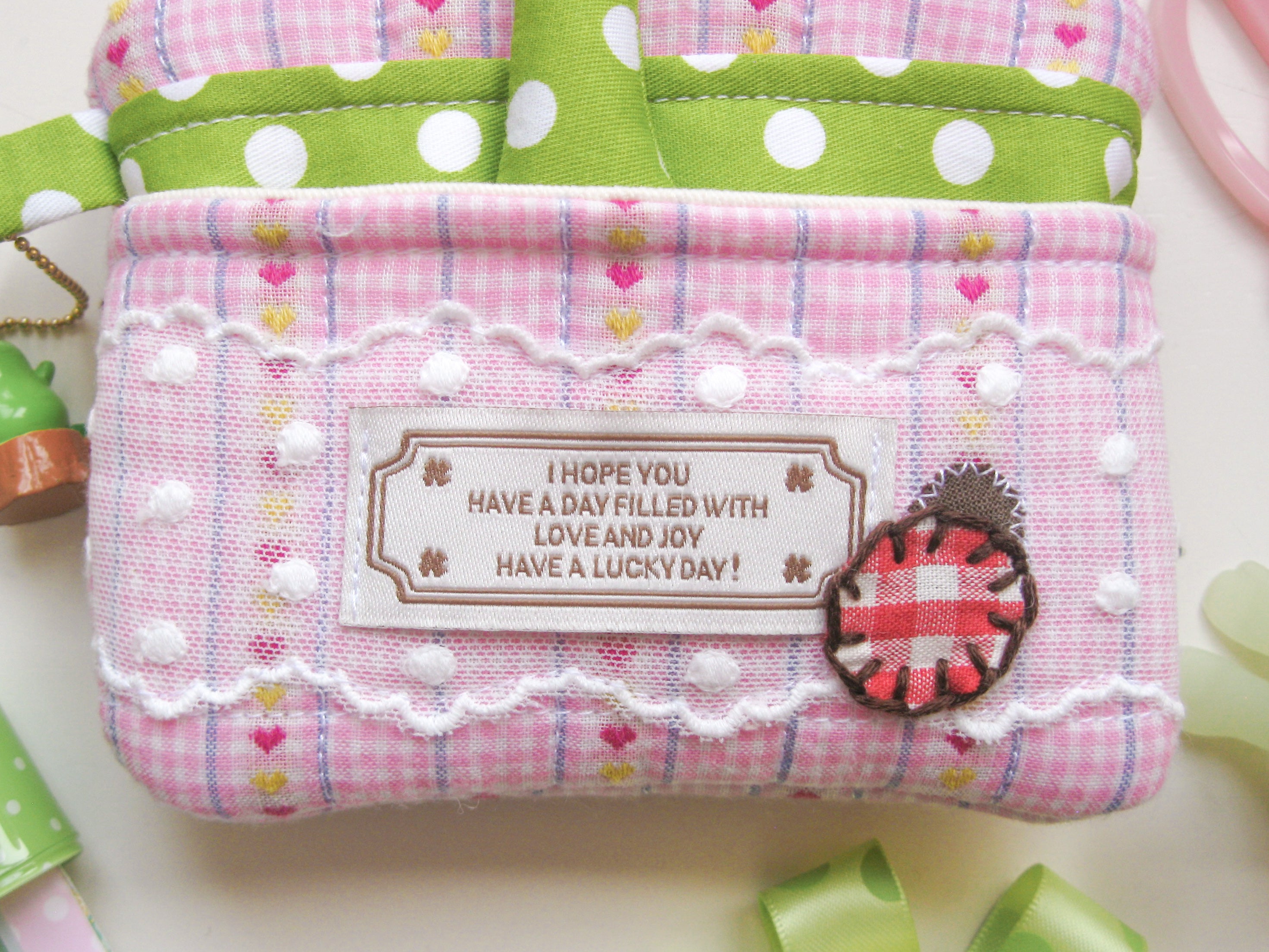 puffy wallet (ladybug & clover)