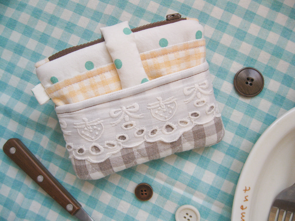 puffy wallet (pudding)