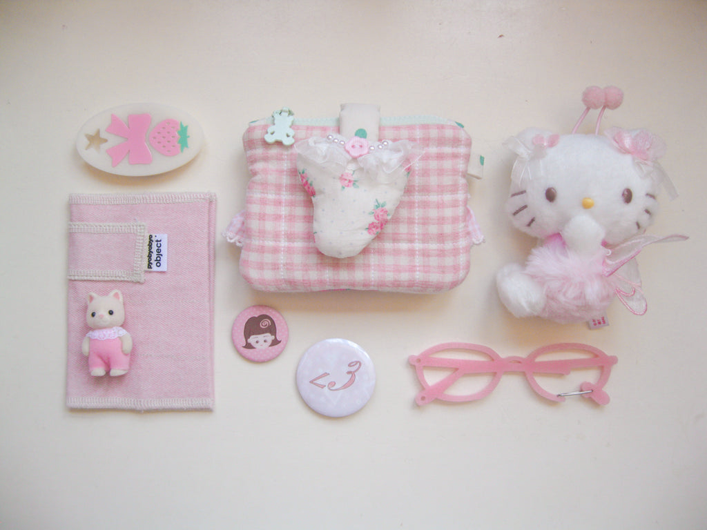 puffy wallet (strawberry)